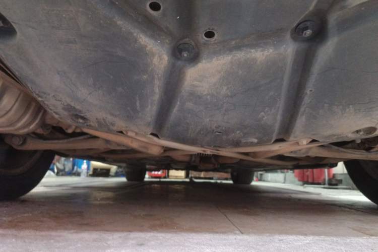 Used Mercedes-Benz R-Class 2014 R 320 4MATIC Luxury Model Chassis Rear