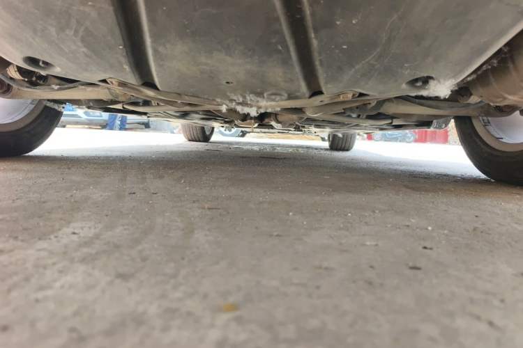 Used Mercedes-Benz R-Class 2014 R 320 4MATIC Luxury Model Chassis Rear