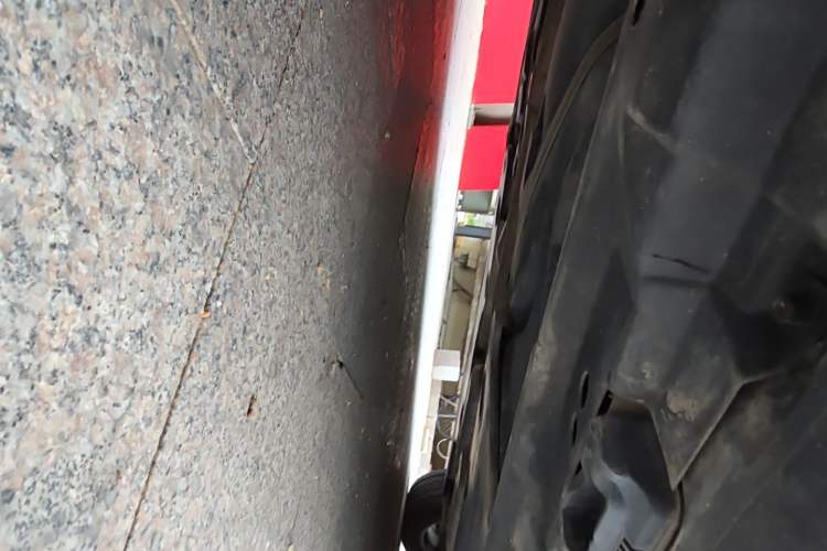 Used Mercedes-Benz R-Class 2014 R 320 4MATIC Business Model Chassis Rear Right