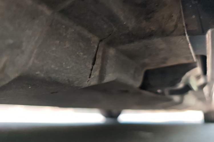 Used Mercedes-Benz R-Class 2014 R 320 4MATIC Business Model Chassis Rear Right