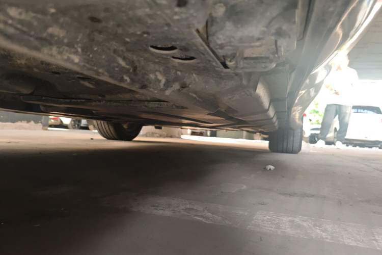 Used Mercedes-Benz R-Class 2014 R 320 4MATIC Business Model Chassis Rear Right
