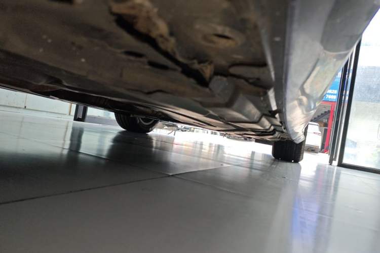 Used Mercedes-Benz R-Class 2014 R 320 4MATIC Business Model Chassis Rear Right