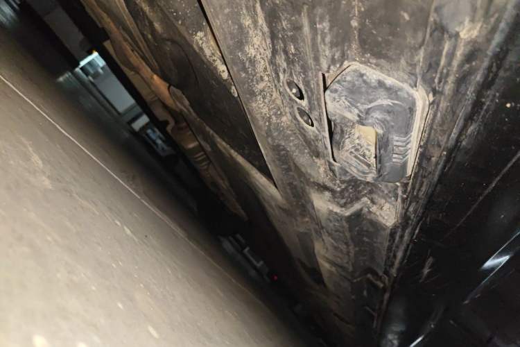 Used Mercedes-Benz R-Class 2014 R 320 4MATIC Business Model Chassis Rear Right