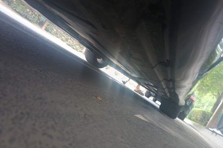 Used Mercedes-Benz R-Class 2014 R 320 4MATIC Luxury Model Chassis Rear Right