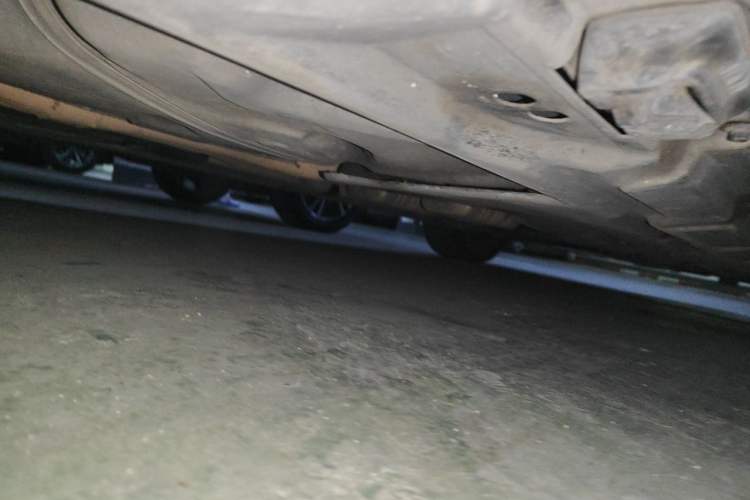 Used Mercedes-Benz R-Class 2014 R 400 4MATIC Business Model Chassis Rear Right