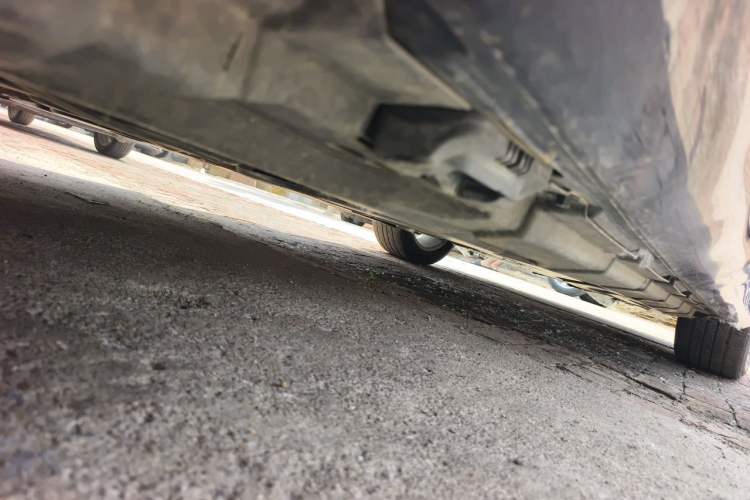 Used Mercedes-Benz R-Class 2014 R 320 4MATIC Luxury Model Chassis Rear Right