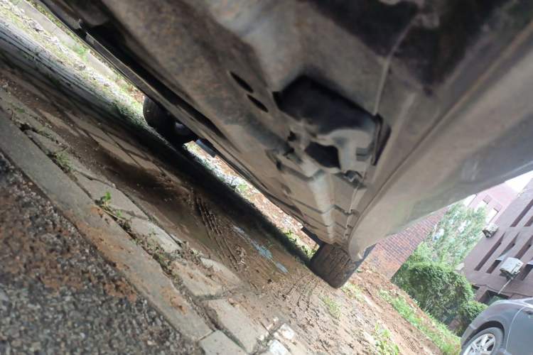 Used Mercedes-Benz R-Class 2014 R 320 4MATIC Business Model Chassis Rear Right