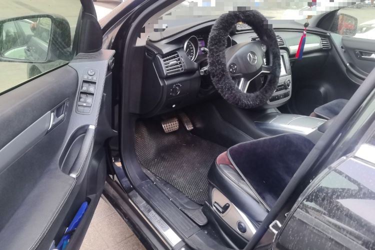 Used Mercedes-Benz R-Class 2014 R 320 4MATIC Business Model Driver Seat