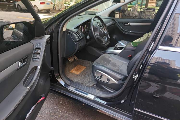 Used Mercedes-Benz R-Class 2014 R 320 4MATIC Business Model Driver Seat