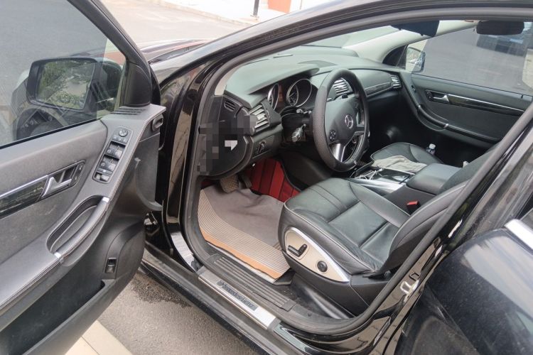 Used Mercedes-Benz R-Class 2014 R 400 4MATIC Business Model Driver Seat