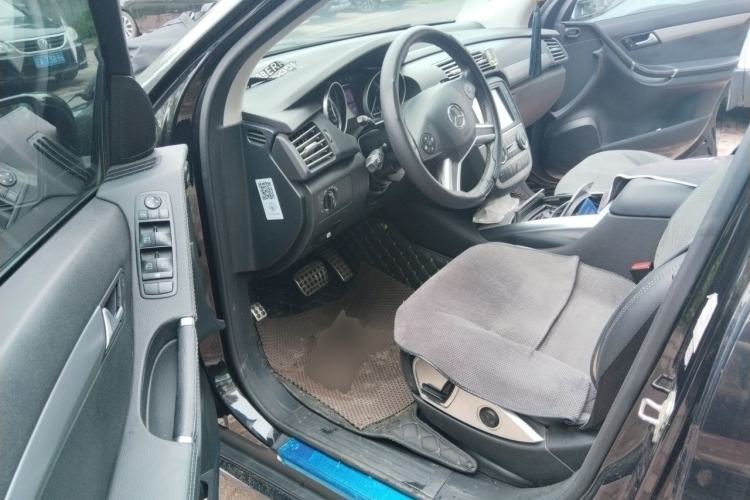 Used Mercedes-Benz R-Class 2014 R 320 4MATIC Business Model Driver Seat