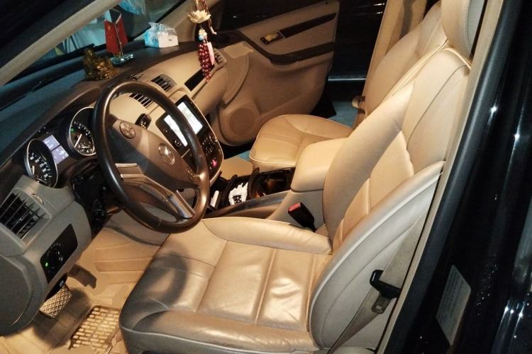Used Mercedes-Benz R-Class 2014 R 320 4MATIC Luxury Model Driver Seat