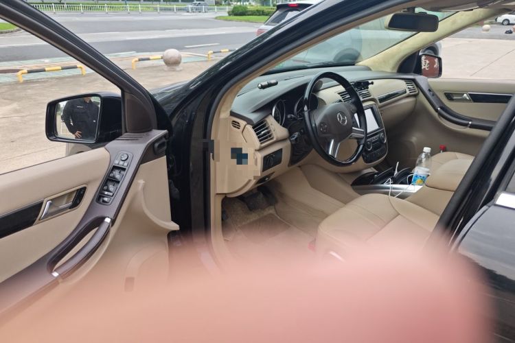 Used Mercedes-Benz R-Class 2014 R 400 4MATIC Business Model Driver Seat