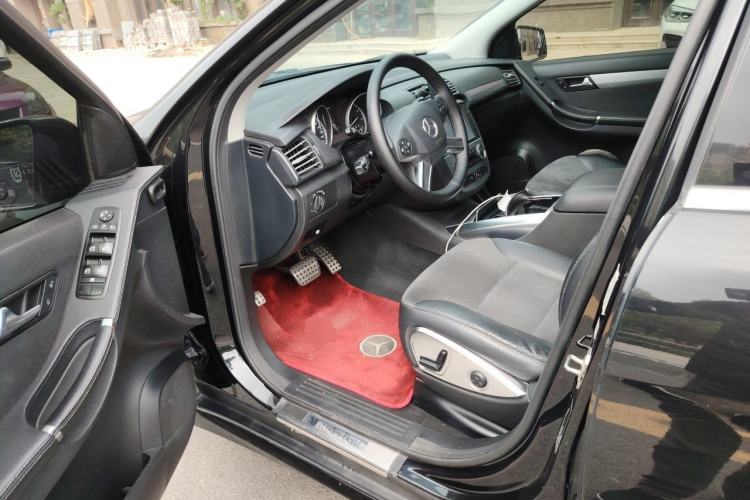 Used Mercedes-Benz R-Class 2014 R 320 4MATIC Business Model Driver Seat