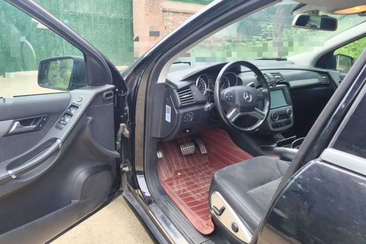 Used Mercedes-Benz R-Class 2014 R 320 4MATIC Business Model Driver Seat
