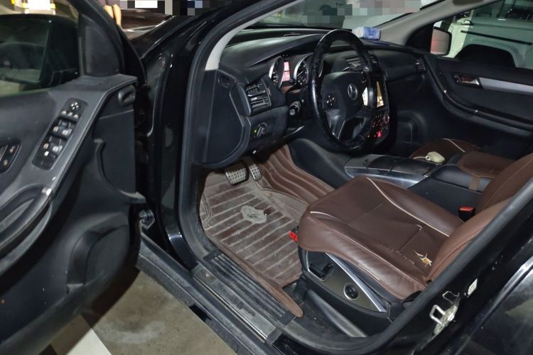 Used Mercedes-Benz R-Class 2014 R 320 4MATIC Business Model Driver Seat