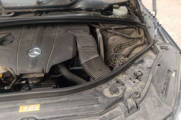 Used Mercedes-Benz R-Class 2014 R 320 4MATIC Business Model Engine Bay Left