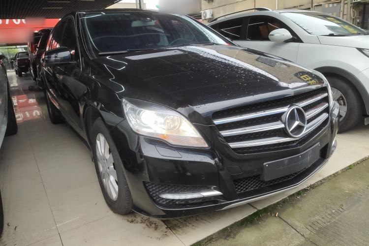 Used Mercedes-Benz R-Class 2014 R 320 4MATIC Business Model Exterior 1