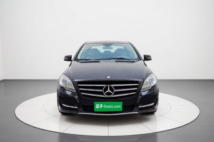 Used Mercedes-Benz R-Class 2014 R 320 4MATIC Business Model Exterior 1