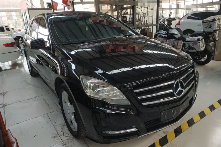 Used Mercedes-Benz R-Class 2014 R 320 4MATIC Luxury Model Exterior 1