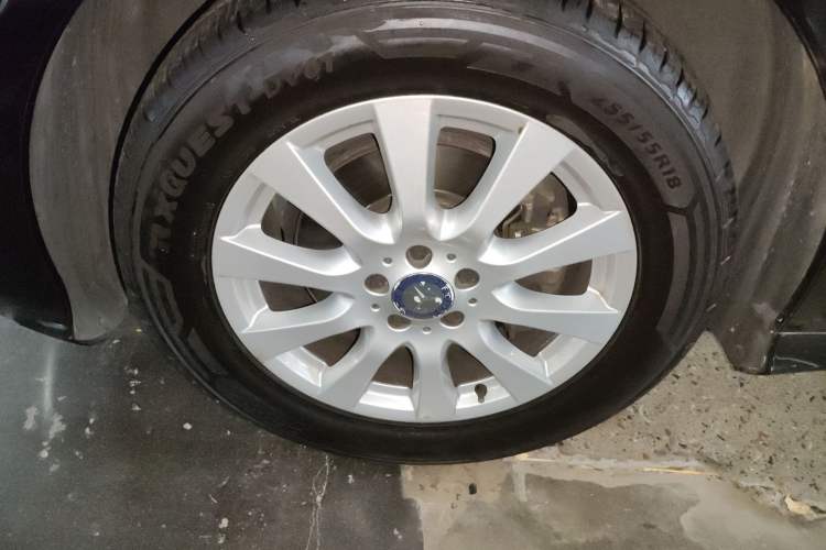 Used Mercedes-Benz R-Class 2014 R 320 4MATIC Business Model Exterior 2