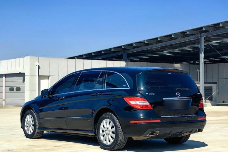 Used Mercedes-Benz R-Class 2014 R 320 4MATIC Business Model Exterior 2