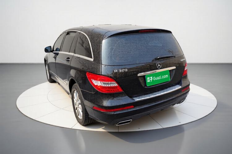 Used Mercedes-Benz R-Class 2014 R 320 4MATIC Business Model Exterior 3