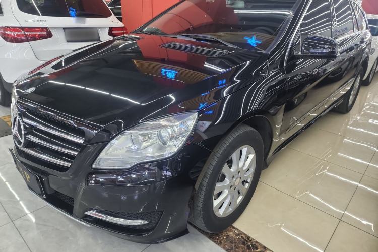 Used Mercedes-Benz R-Class 2014 R 320 4MATIC Business Model Exterior 4