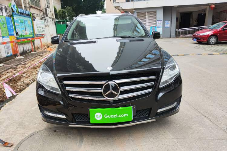 Used Mercedes-Benz R-Class 2014 R 320 4MATIC Business Model Front