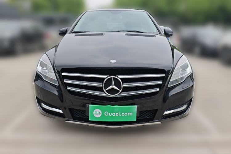 Used Mercedes-Benz R-Class 2014 R 320 4MATIC Business Model Front
