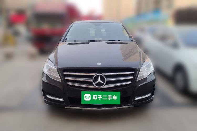 Used Mercedes-Benz R-Class 2014 R 320 4MATIC Business Model Front