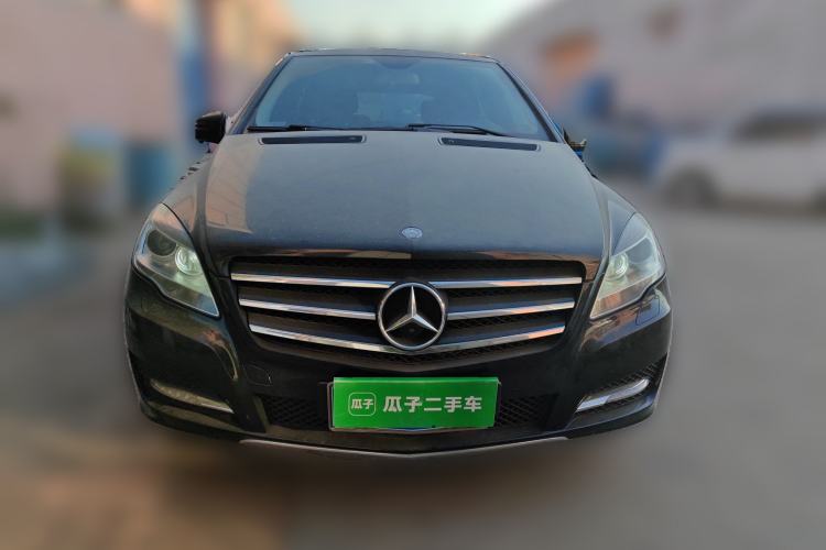 Used Mercedes-Benz R-Class 2014 R 320 4MATIC Luxury Model Front