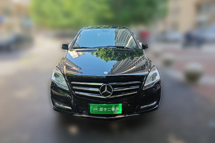 Used Mercedes-Benz R-Class 2014 R 320 4MATIC Business Model Front