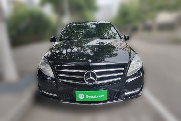 Used Mercedes-Benz R-Class 2014 R 400 4MATIC Luxury Model Front