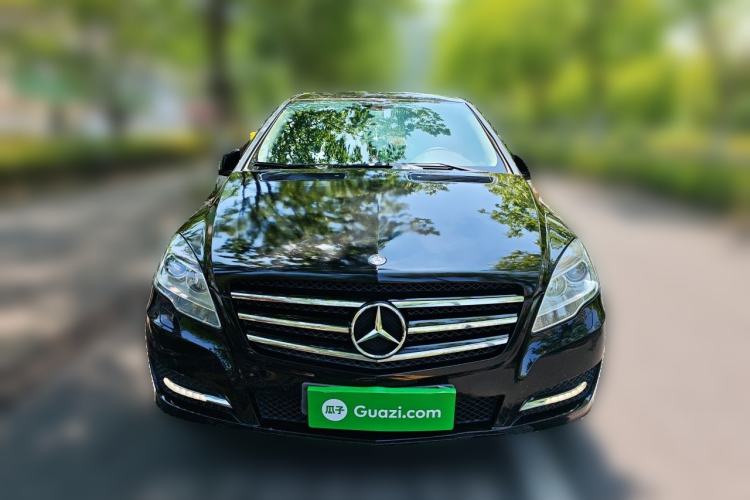 Used Mercedes-Benz R-Class 2014 R 320 4MATIC Business Model Front