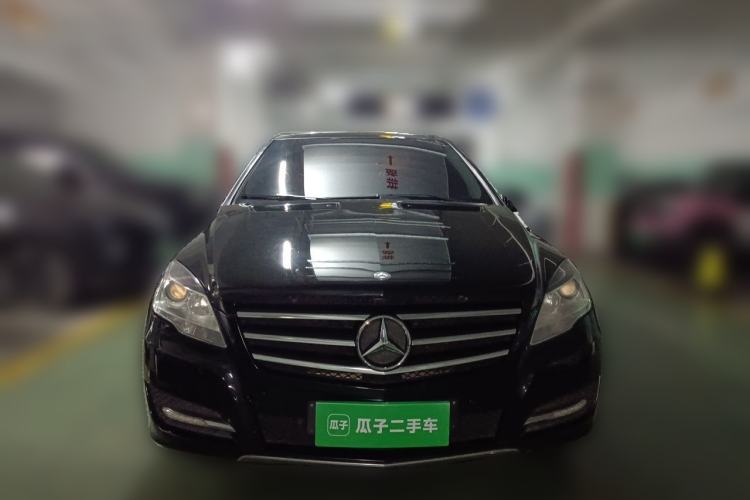 Used Mercedes-Benz R-Class 2014 R 320 4MATIC Business Model Front