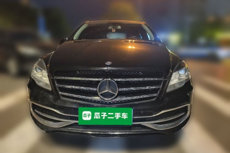 Used Mercedes-Benz R-Class 2014 R 320 4MATIC Business Model Front