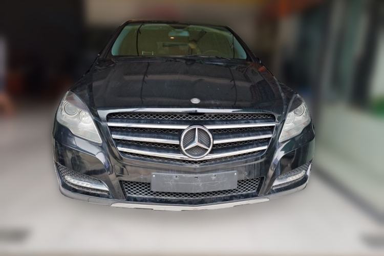 Used Mercedes-Benz R-Class 2014 R 320 4MATIC Business Model Front