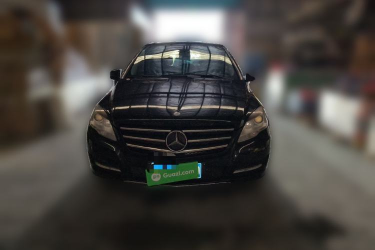 Used Mercedes-Benz R-Class 2014 R 320 4MATIC Business Model Front