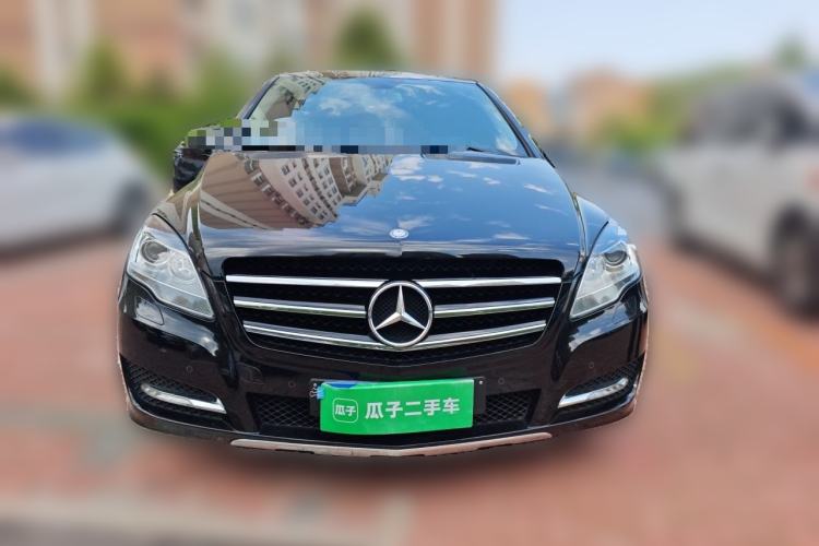 Used Mercedes-Benz R-Class 2014 R 320 4MATIC Business Model Front
