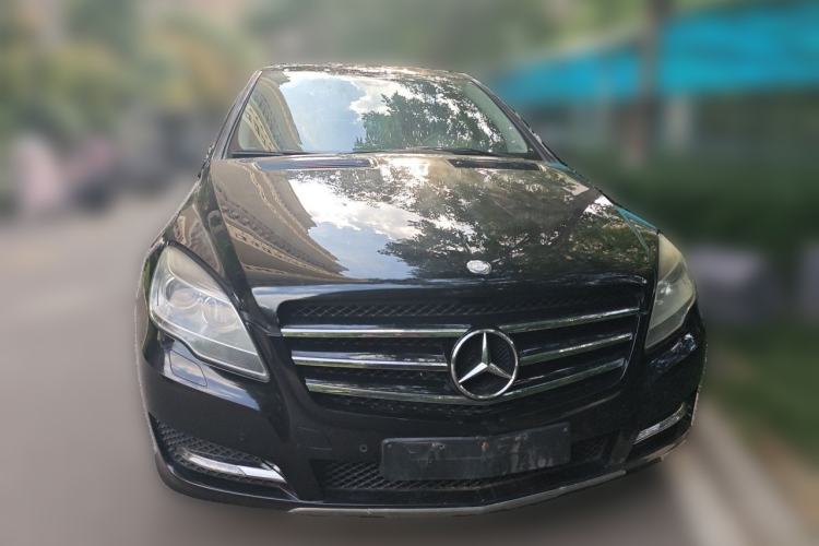 Used Mercedes-Benz R-Class 2014 R 320 4MATIC Business Model Front