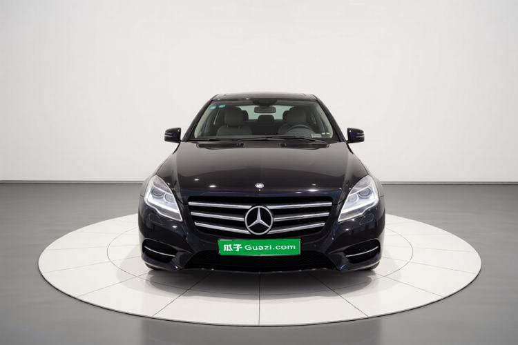 Used Mercedes-Benz R-Class 2014 R 320 4MATIC Business Model Front