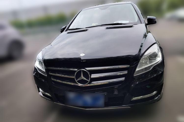 Used Mercedes-Benz R-Class 2014 R 320 4MATIC Business Model Front