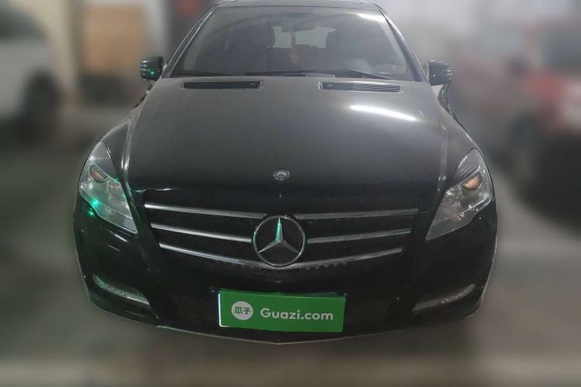 Used Mercedes-Benz R-Class 2014 R 320 4MATIC Business Model Front
