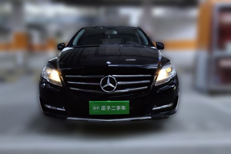 Used Mercedes-Benz R-Class 2014 R 320 4MATIC Luxury Model Front