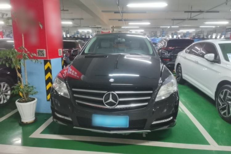 Used Mercedes-Benz R-Class 2014 R 320 4MATIC Business Model Front