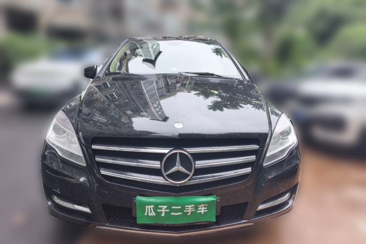 Used Mercedes-Benz R-Class 2014 R 400 4MATIC Luxury Model Front
