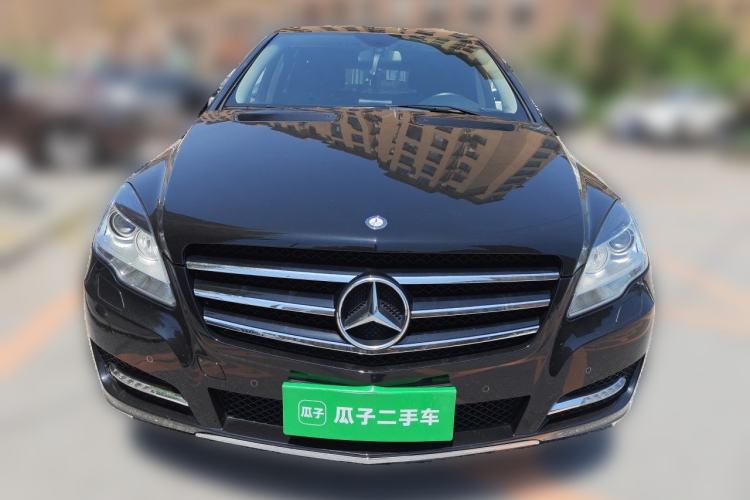 Used Mercedes-Benz R-Class 2014 R 320 4MATIC Business Model Front