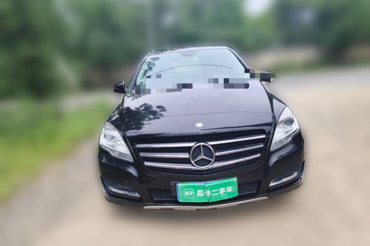 Used Mercedes-Benz R-Class 2014 R 320 4MATIC Business Model Front