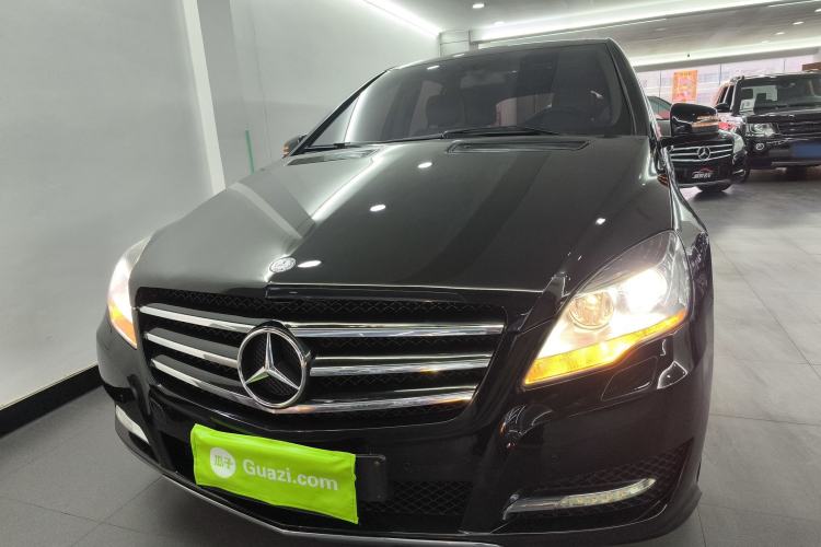 Used Mercedes-Benz R-Class 2014 R 320 4MATIC Luxury Model Front
